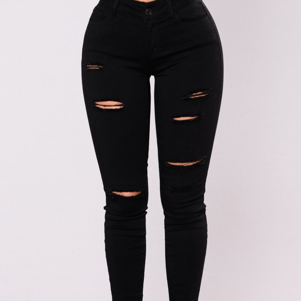Fashion nova sassy distressed jeans